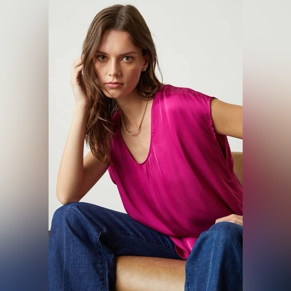 Velvet by Graham & Spencer Kali Scoop Neck Top in Raspberry - Picture 1 of 10